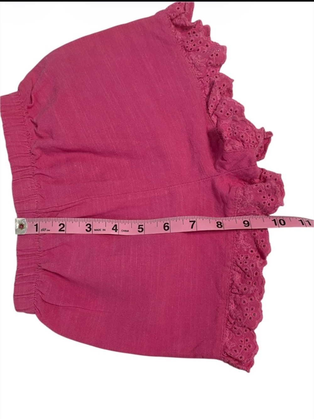 Tahari Bright Pink Eyelet Scallop Hem Shorts - Picture 5 of 7